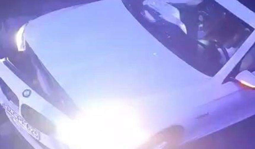 Diyarbakır'da otomobil yoldan çıkıp kaya parçalarına çarptı: 1 yaralı