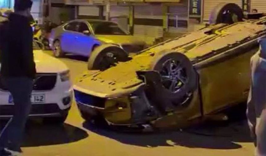 Diyarbakır'da otomobil takla attı: 3 yaralı