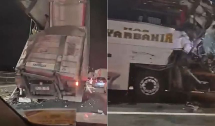 Diyarbakır otobüsü TIR ile çarpıştı: 10 yaralı