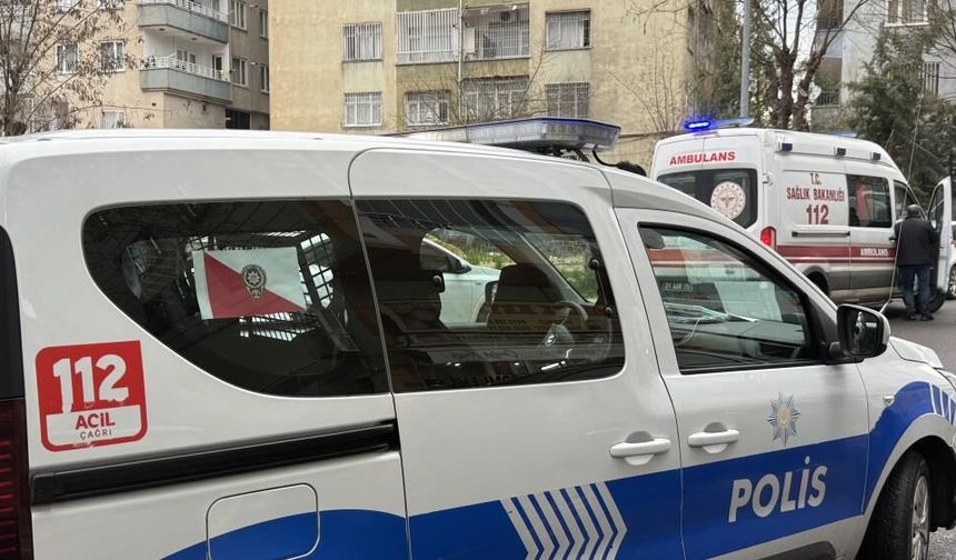 Diyarbakır’da emekli polis evinde ölü bulundu