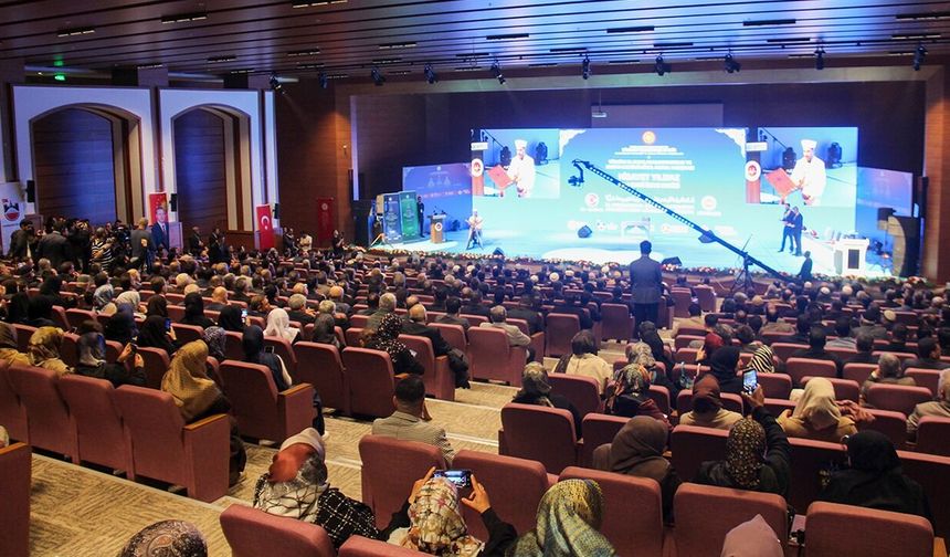 Türkiye 11'inci Uluslararası Hafızlık ve Kur'an-ı Kerim'i Güzel Okuma Yarışması Diyarbakır’da başladı