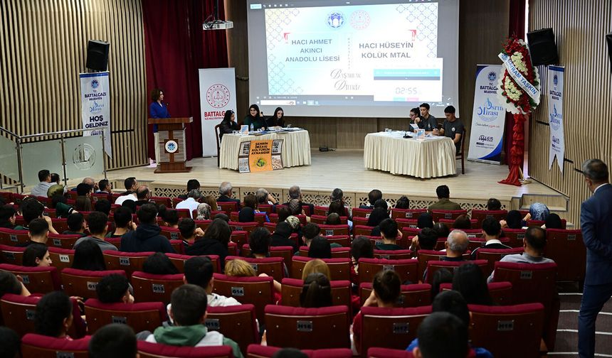 Malatya'da liseler arası münazara yarışması tamamlandı