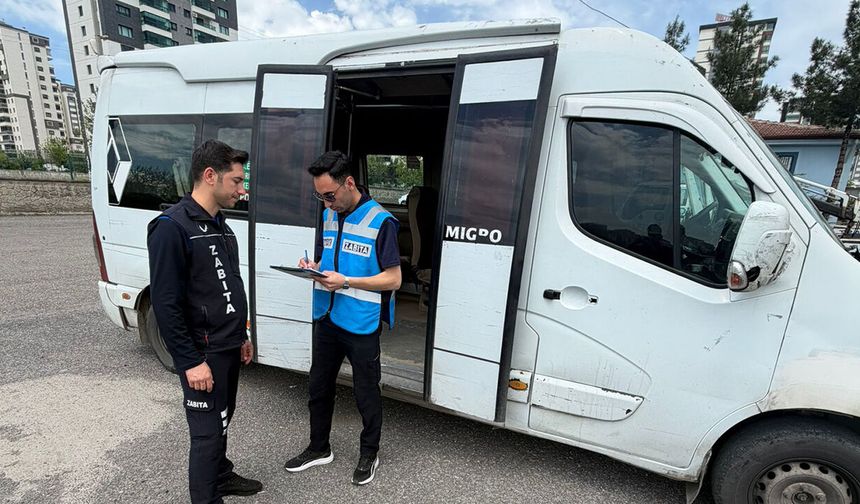 Diyarbakır'da bir minibüs trafikten men edildi: İşte nedeni