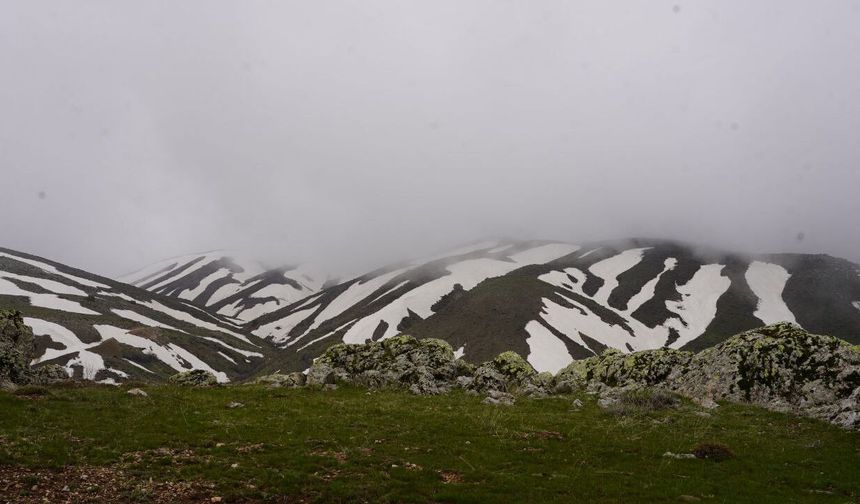 Diyarbakır'da iki mevsim: Bahar ve kış aynı sınırlar içinde