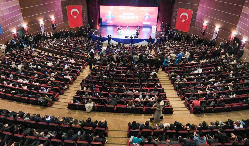 Dicle Üniversitesi'nde "İhtisas Akademi '26 Lansmanı" gerçekleşti