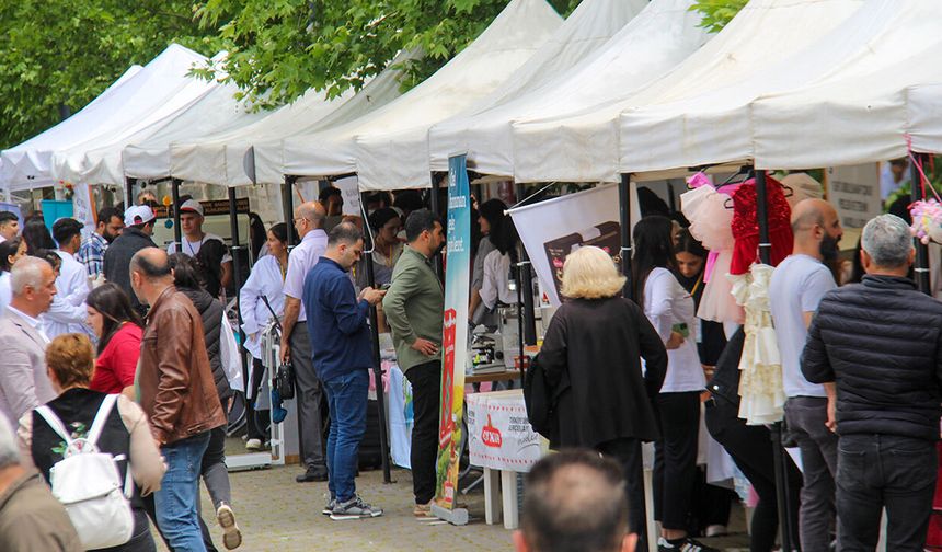 Diyarbakır'da "Maarif'in Kalbinde Marifetli Gençlik" Fuarı açıldı