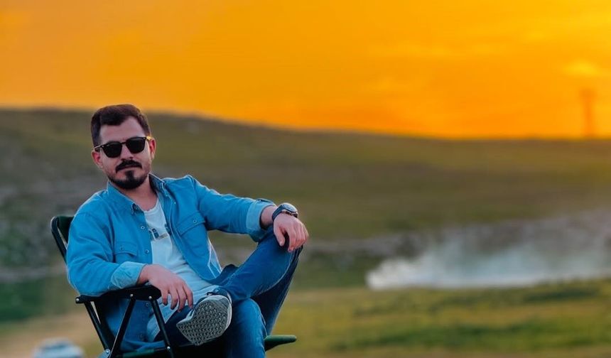 Park halindeki otomobilin içerisinde ölü bulundu