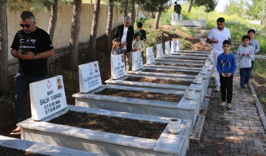 Diyarbakır'da 15 tonluk bomba ile 16 kişi can vermişti: Dürümlü katliamının üzerinden 10 yıl geçti