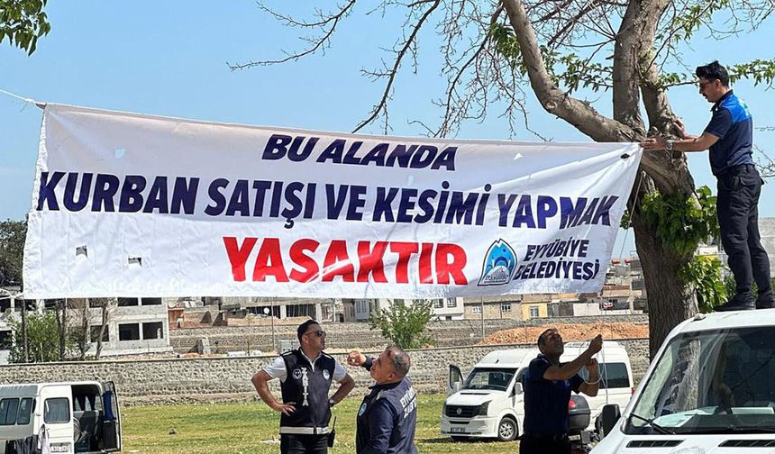Eyyüp Peygamber Makamı çevresinde kurban kesimi yasaklandı