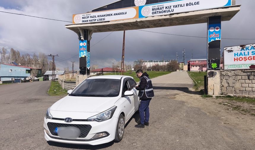 Ağrı’da okul çevrelerinde denetim gerçekleştirildi