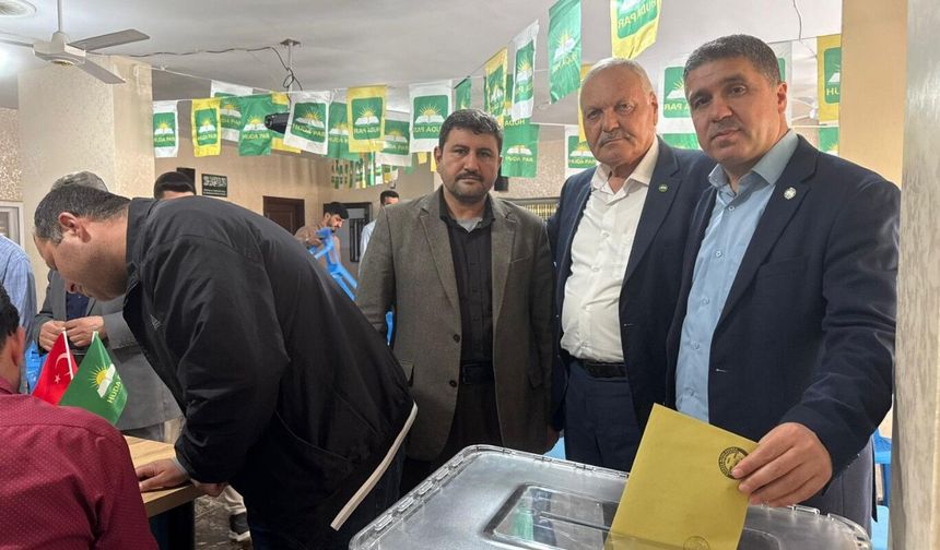 HÜDA PAR Kızıltepe İlçe Teşkilatı 5'inci Olağan Kongresi'ni gerçekleştirdi