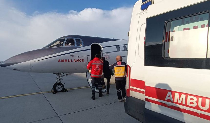 Ambulans uçak 10 aylık bebek için Şırnak'tan Ankara'ya havalandı