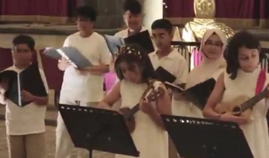 Diyarbakır'da öğrencileri "sanat" adı altında kiliseye götürdüler