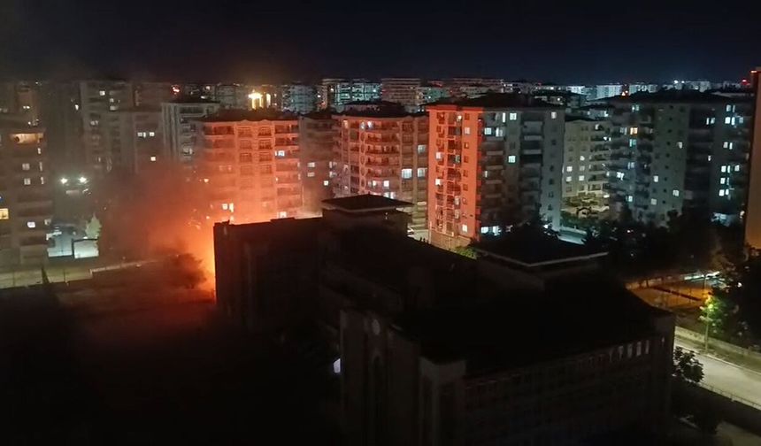 Diyarbakır'da havai fişek okulda yangına neden oldu