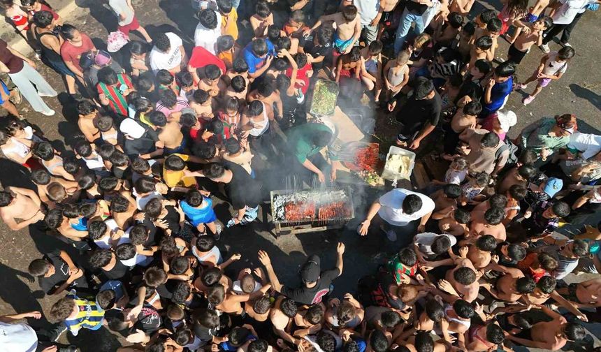 Diyarbakır'da havuzdan çıkan çocuklara ciğer sürprizi