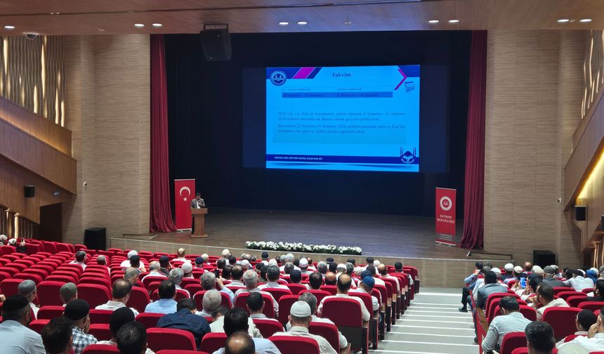 Batman'da yaz Kur'an kursları hizmet içi eğitim semineri