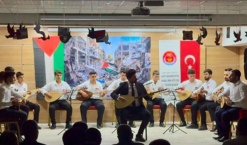 Halfetili öğrencilerden Gazze için yardım gecesi