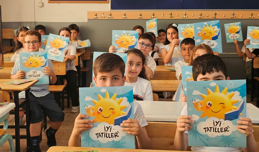 Diyarbakır'da 477 bin 237 öğrenci karne aldı