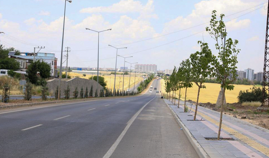 Diyarbakır'da Mardin Yolu'nda 14 kilometrelik dönüşüm