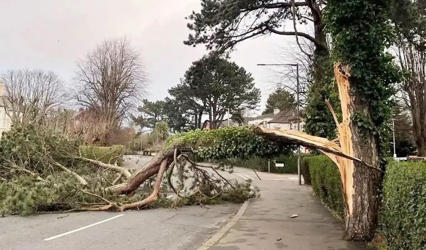 Meteoroloji'den kuvvetli yağış ve fırtına uyarısı