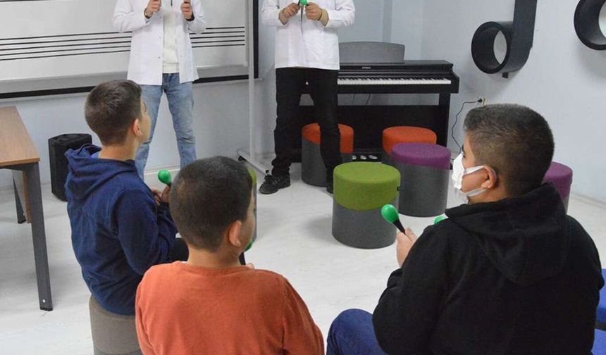 Özel gereksinimli çocuklar için tatil gelişim fırsatı sunuyor!