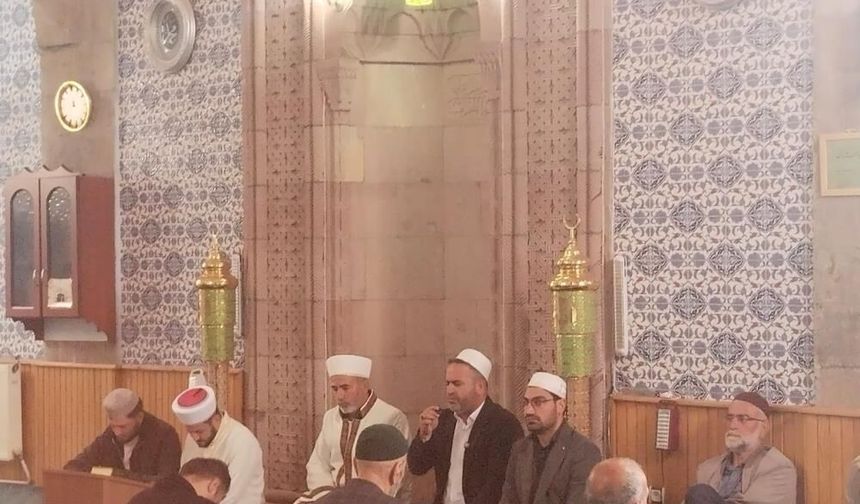 Vefa günü geleneği: 7 yılda 7 bin hatim okundu