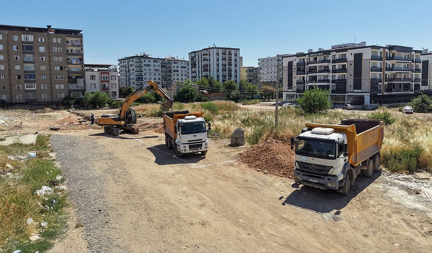 Bağlar'da 2 bin 100 metrelik kanalizasyon hattı yapımına başlandı