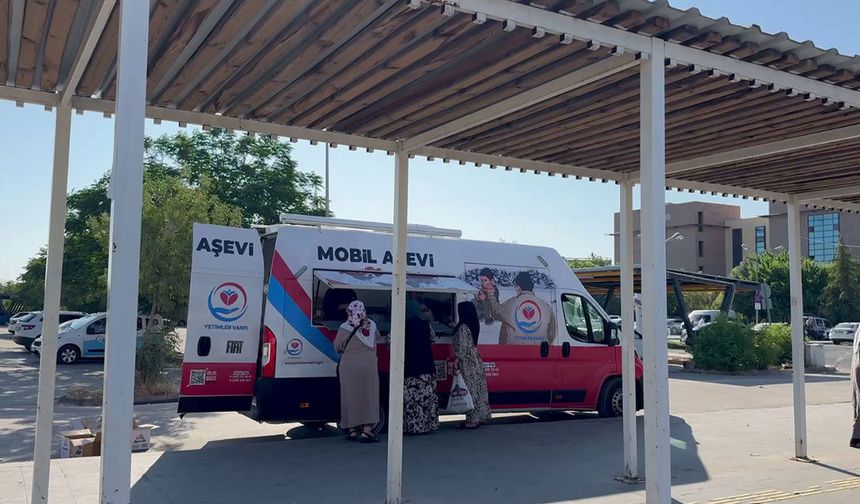 Yetimler Vakfı Diyarbakır'da gönül sofraları kuruyor