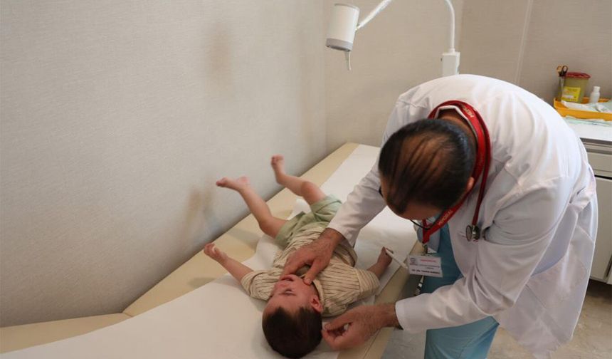 Diyarbakır'da yüz binde bir görülen hastalıktan ameliyatla şifa buldu
