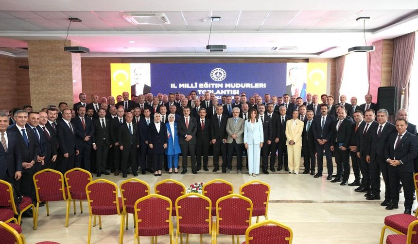 81 ilin Millî Eğitim Müdürü, Şırnak'ta toplandı