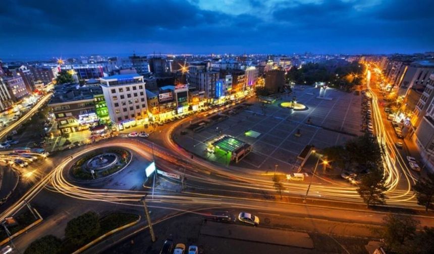 Diyarbakır'da elektrik kesintisi: 17 ilçede enerji kesilecek