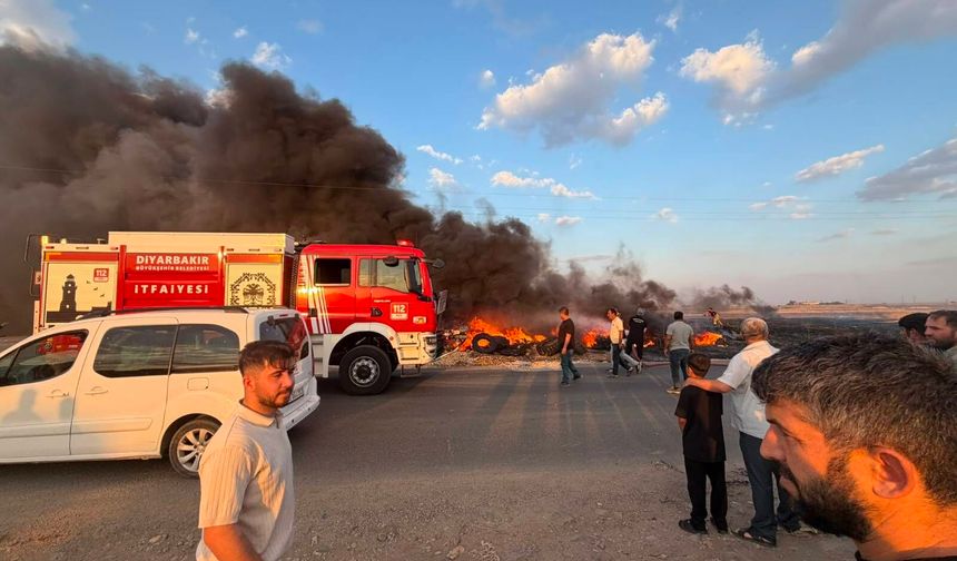 Diyarbakır'da otluk alanda başlayan yangın lastiklere sıçradı