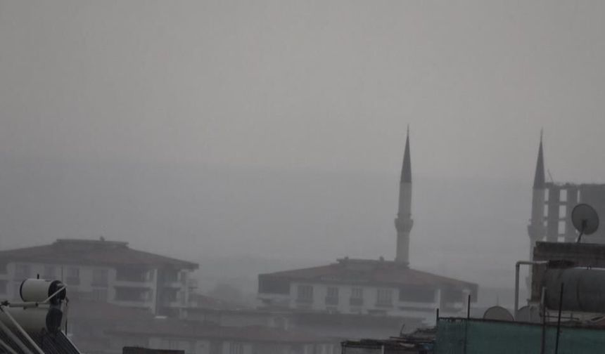 Kilis'te sağanak ve sis etkili oldu