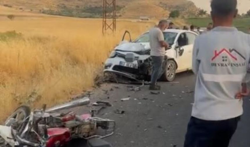 Mardin'de otomobil ile motosiklet çarpıştı: 2 ölü