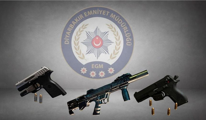 Diyarbakır'da Yunus timlerinden operasyon: Ruhsatsız silahlar ele geçirildi