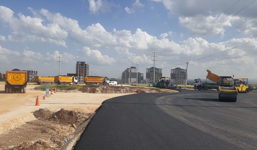 Diyarbakır ve çevresinde yol çalışmaları sürüyor