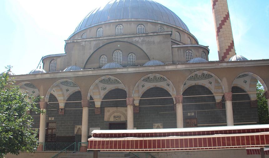 Diyarbakır'da Huzur Camii'nde 1,5 aydır su yok