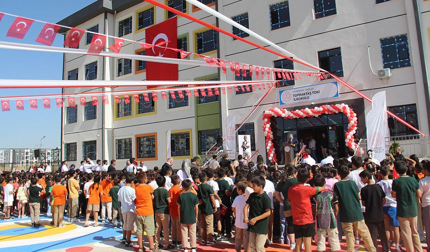 Diyarbakır'da İlköğretim Haftası kutlandı