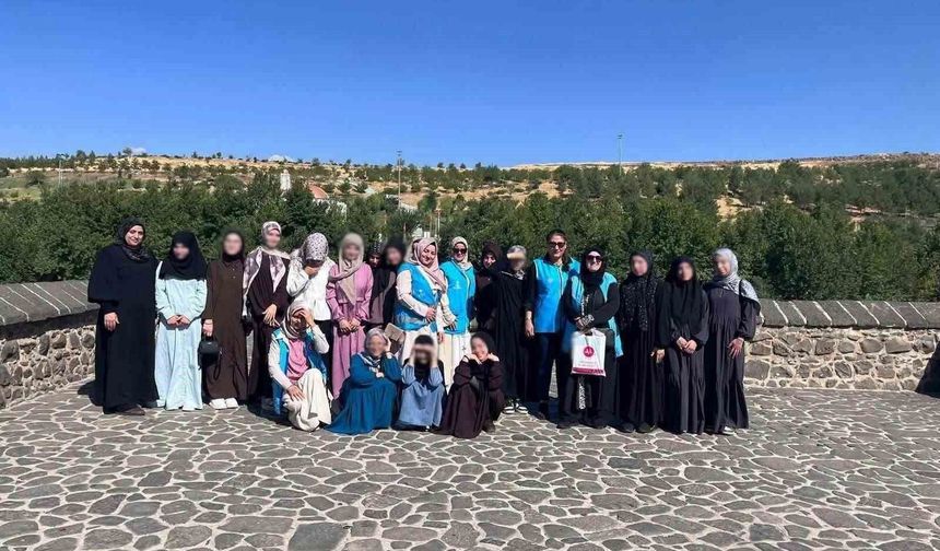 Kur'an kursu öğrencilerine gezi programı düzenlendi