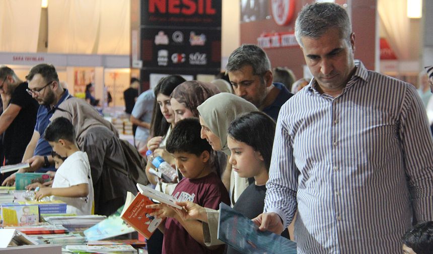 Diyarbakır’da kitap fuarında ortak çağrı: Çocukları kitaplarla buluşturalım