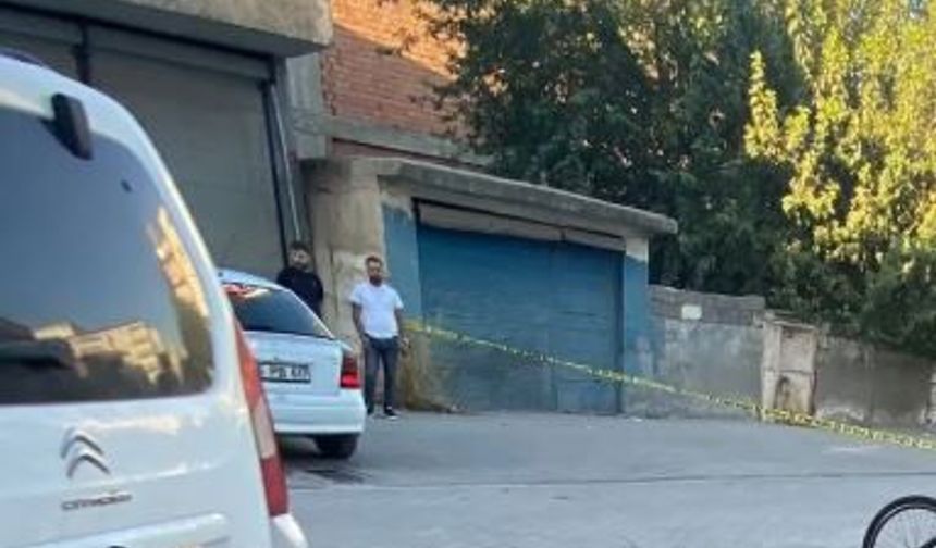 Diyarbakır'da pikabın çarptığı 6 yaşındaki çocuk öldü
