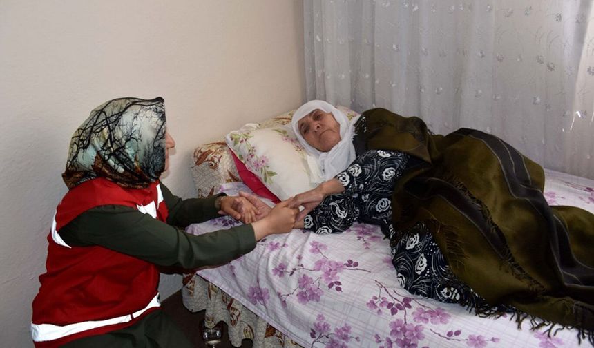Evde Bakım Yardımı ödemeleri hesaplana yatırılmaya başlandı