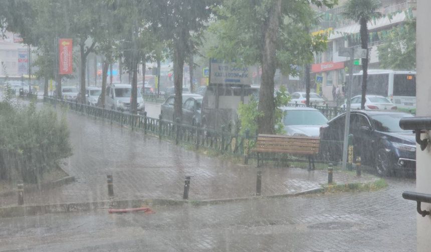 Diyarbakır için kuvvetli yağış ve rüzgar uyarısı