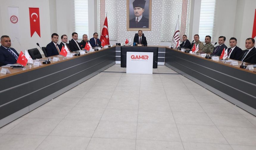 Siirt'te güvenlik ve asayiş toplantısı gerçekleştirildi