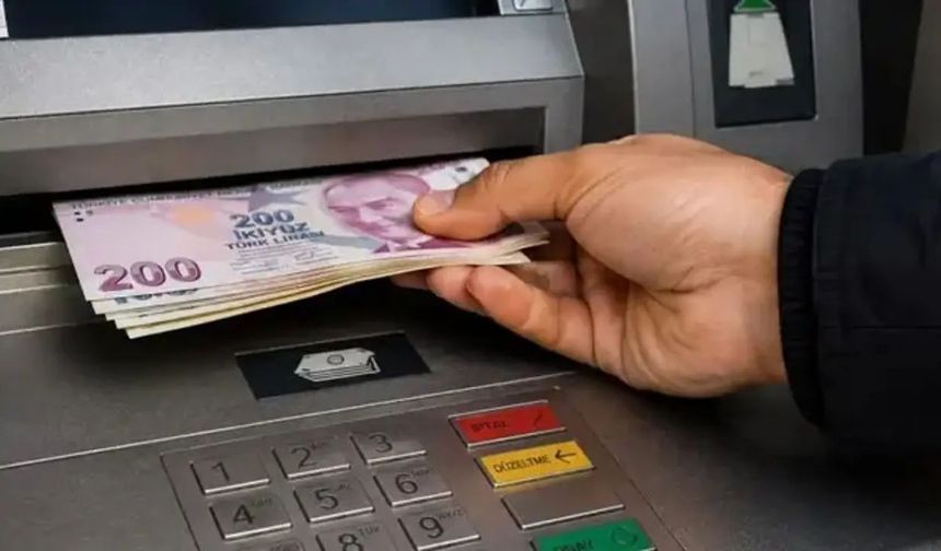 ATM'de unutulan para ve kartlar için emsal karar
