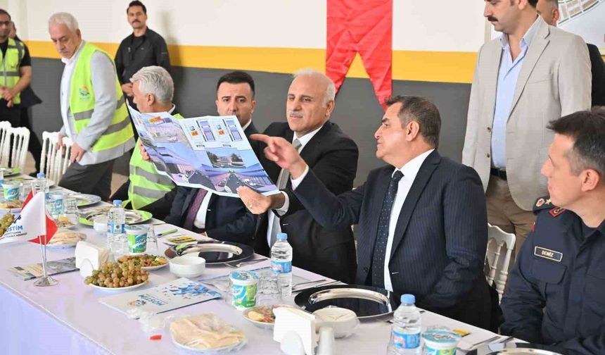 Vali Zorluoğlu, MOSTİM Projesi inşaat alanında incelemelerde bulundu