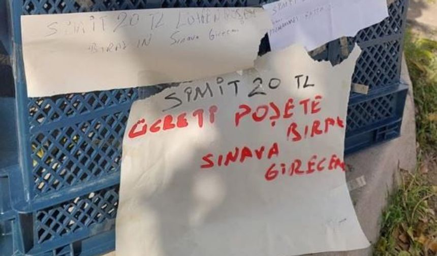 "Simit 20 TL ücreti poşete bırak, sınava gireceğim" yazılı not bırakarak sınava girdi