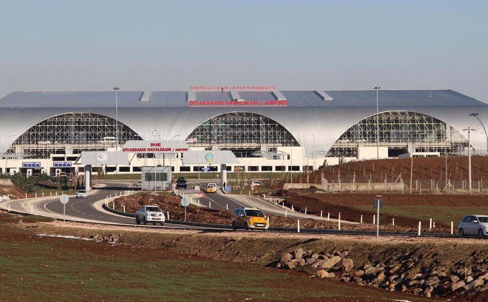 Diyarbakır Havalimanı, 10 ayda 1,9 milyon yolcuyu ağırladı