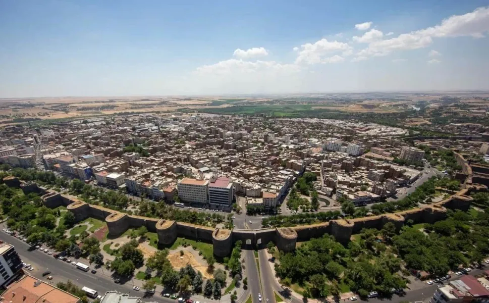 Diyarbakır'da araç kiralama ihalesi yapılacak